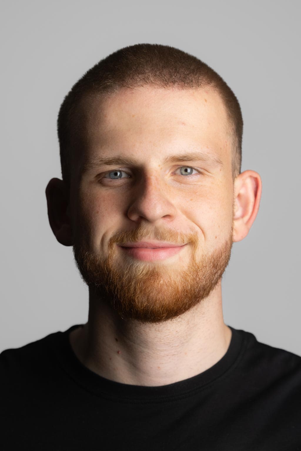 Porträt von Maximilian Lösecke, Mitgründer von Bauwerk Media